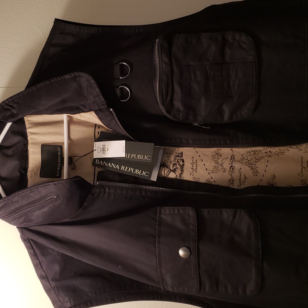 Banana Republic water resistant men's XXL Photographers Vest black